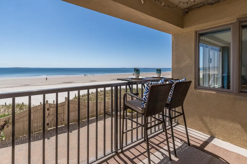 191 E Grand Avenue Old Orchard Beach ME 04064