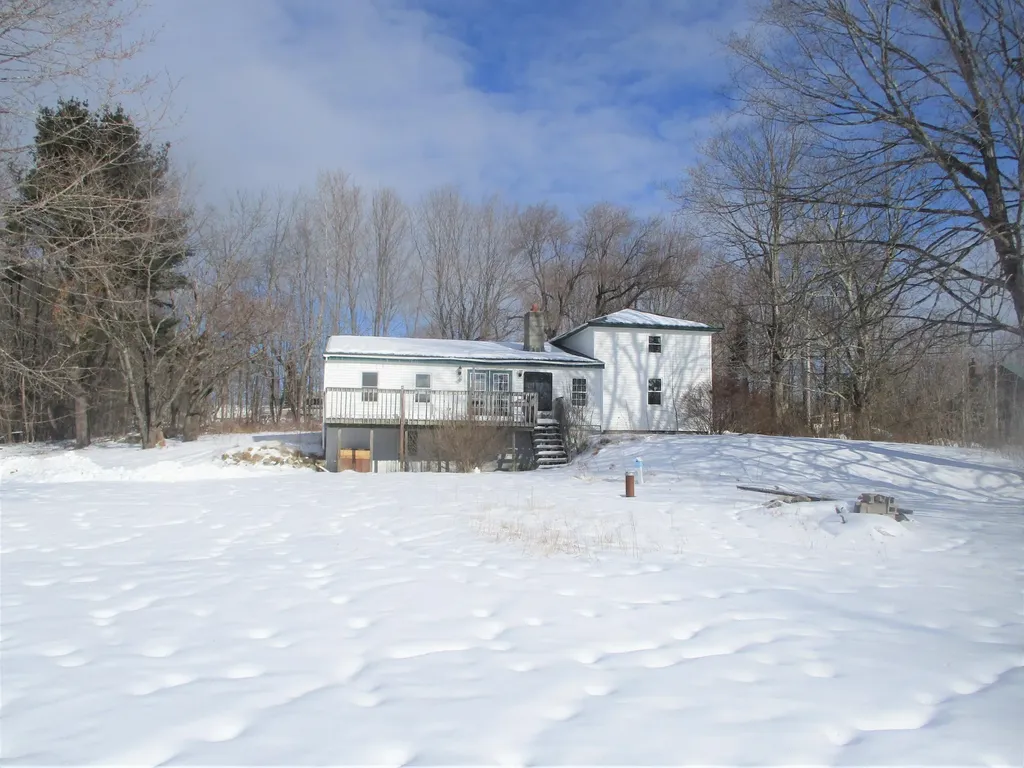 110 Andrews Road Wales ME 04280