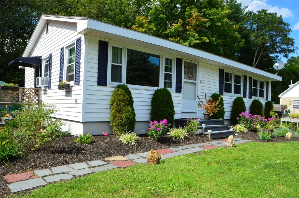 26 Williams Drive Topsham ME 04086