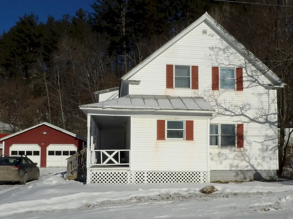 34 Murray Street Bingham ME 04920