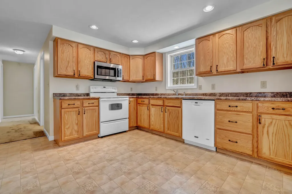 1426 Gore Road Alfred ME 04002