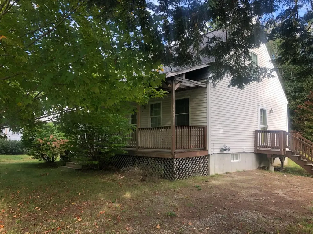 14 Hemlock Drive Topsham ME 04086