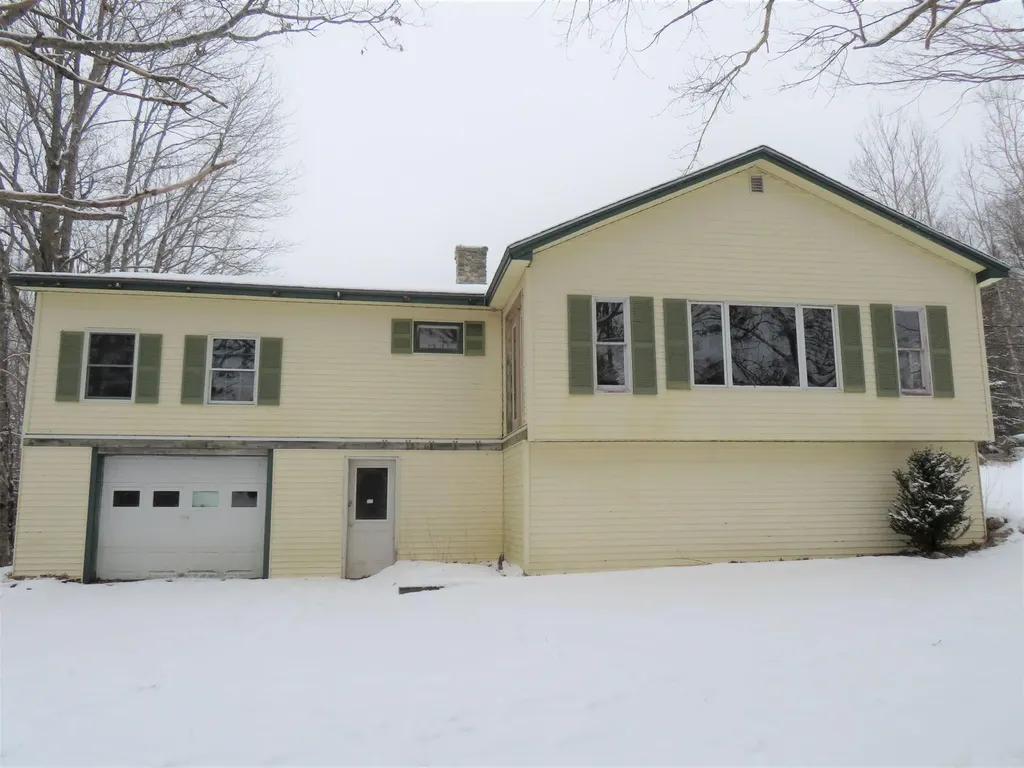 240 Blackswoods Road Franklin ME 04634