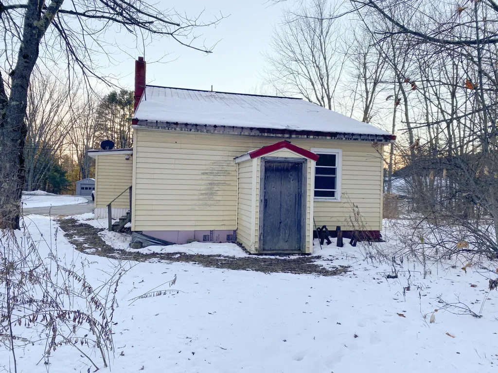 1775 Minot Avenue Auburn ME 04210