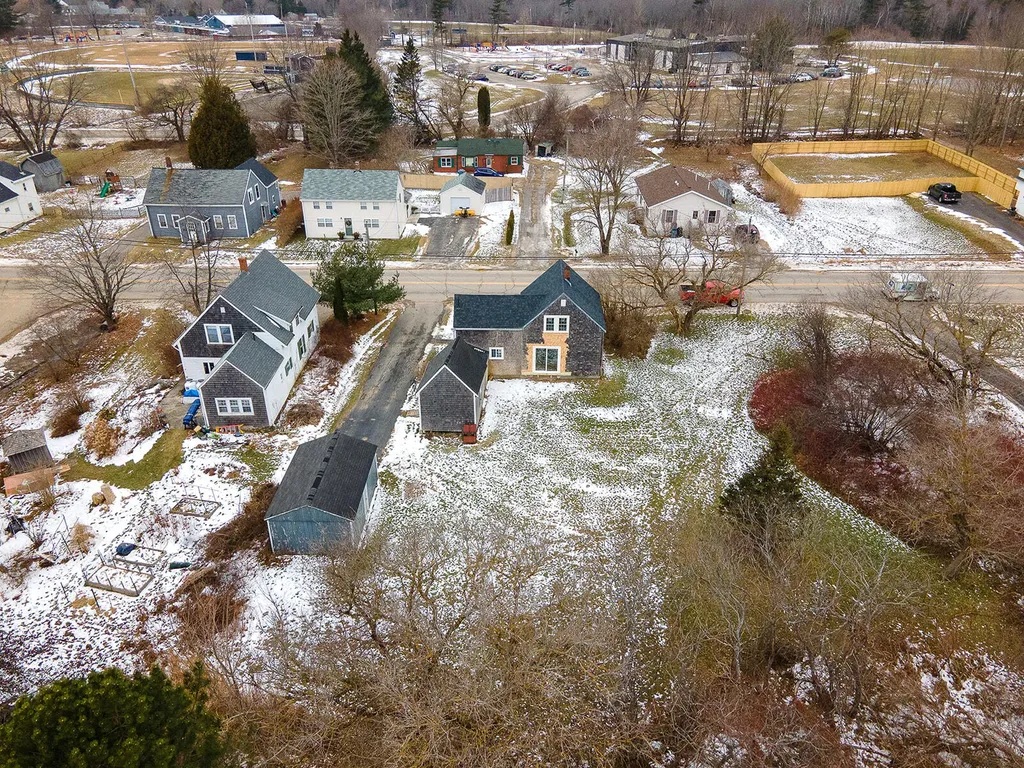 47 Beechwood Street Thomaston ME 04861