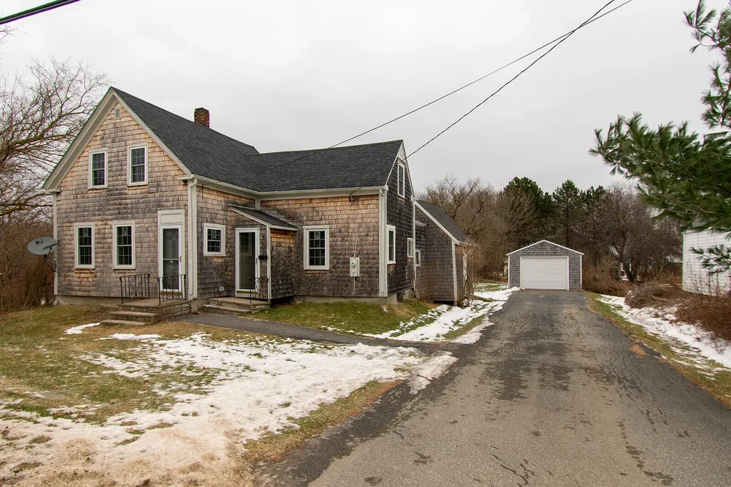 47 Beechwood Street Thomaston ME 04861