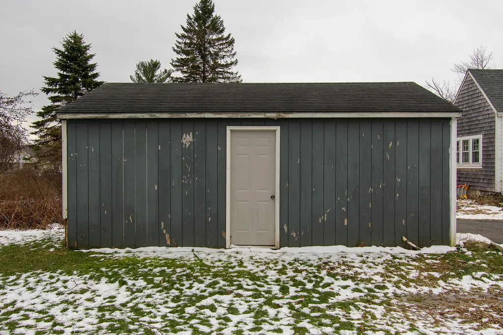 47 Beechwood Street Thomaston ME 04861