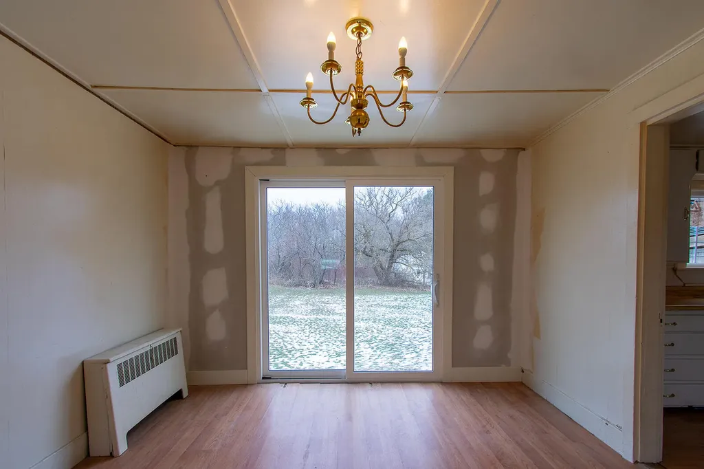 47 Beechwood Street Thomaston ME 04861