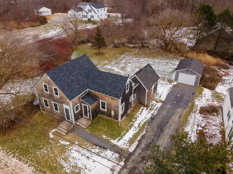 47 Beechwood Street Thomaston ME 04861