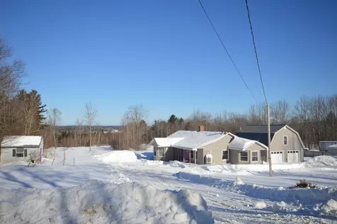 1050 North Road Newburgh ME 04444