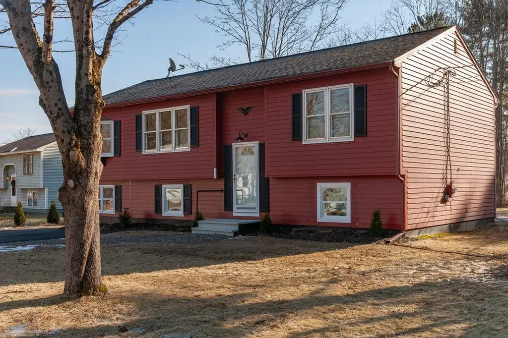 94 Pine Ledge Drive Wells ME 04090
