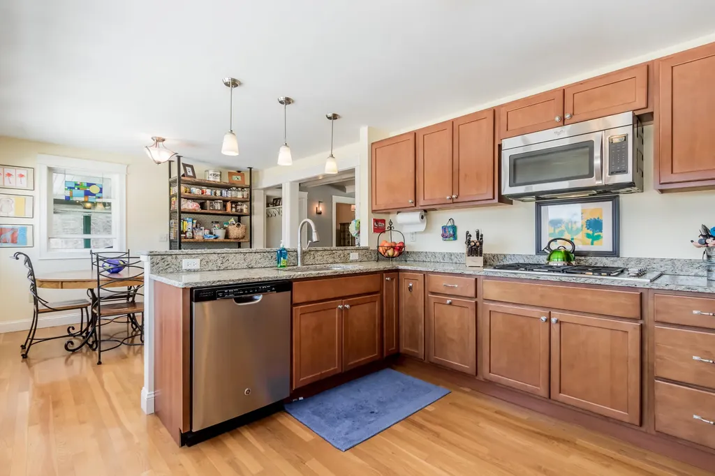 6 Trillium Way Scarborough ME 04074