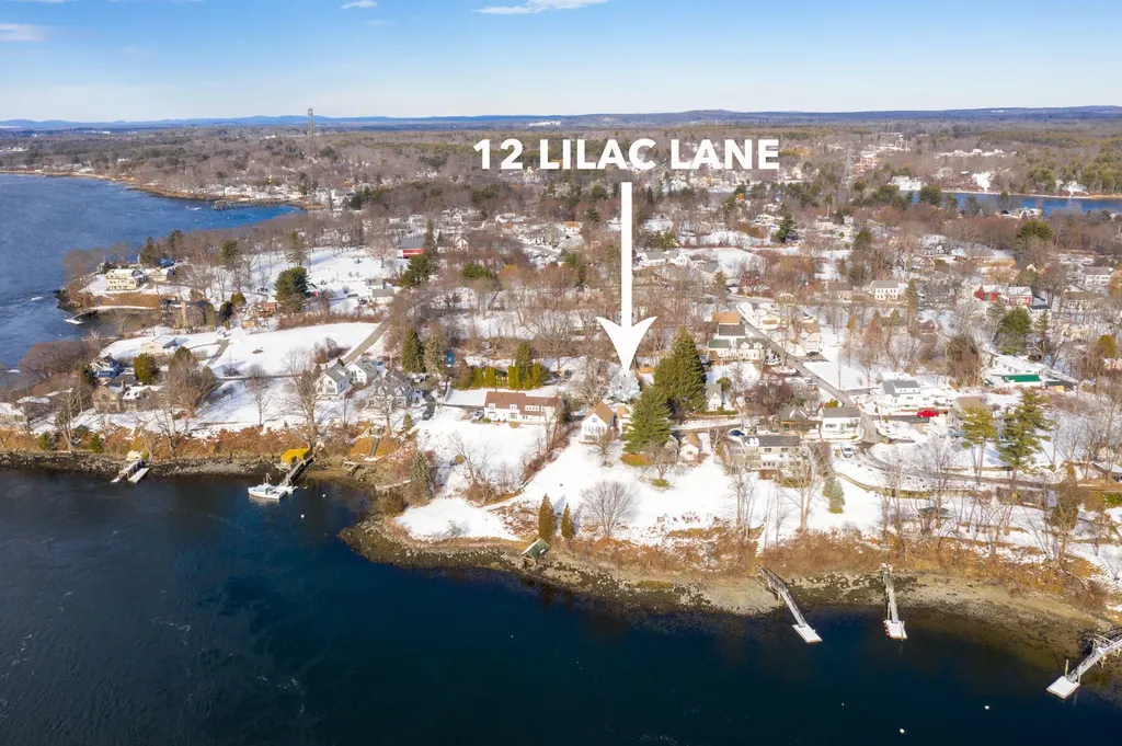 12 Lilac Lane Eliot ME 03903