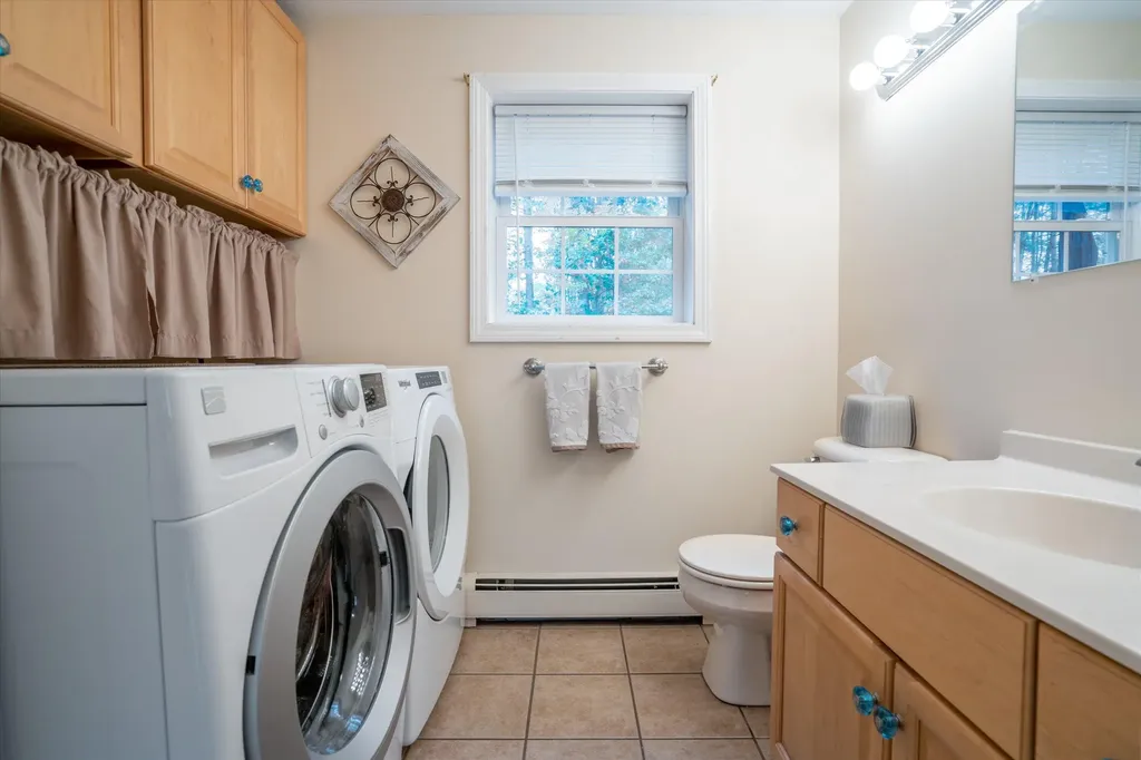 146 Nash Road Windham ME 04062