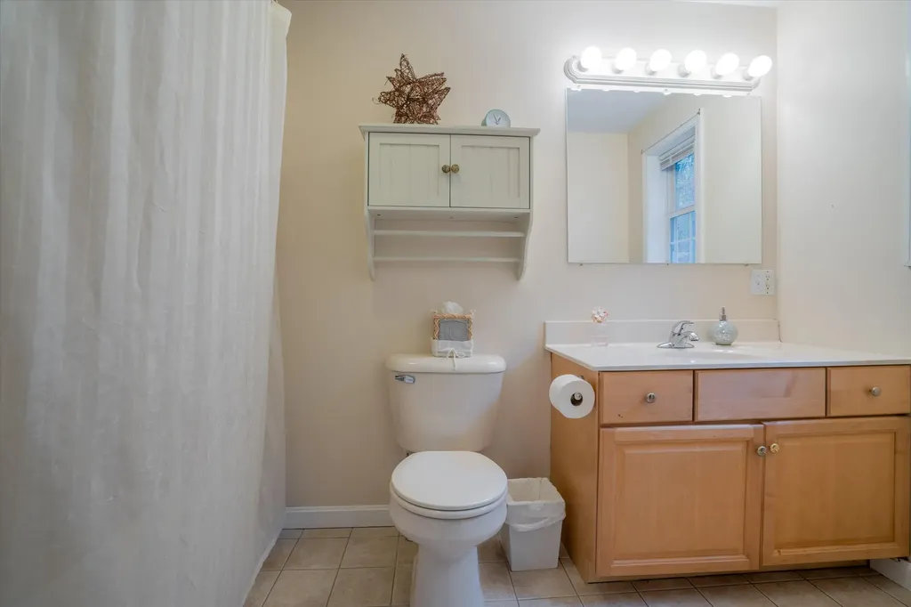 146 Nash Road Windham ME 04062