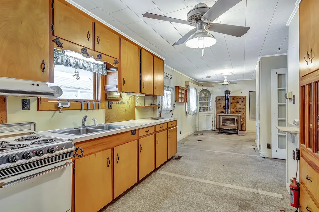 344 Old Bath Road Brunswick ME 04011