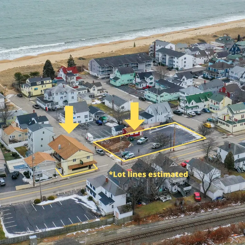 93/95 W. Grand Avenue Old Orchard Beach ME 04064