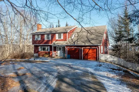 40 Nelson Drive Northport ME 04849