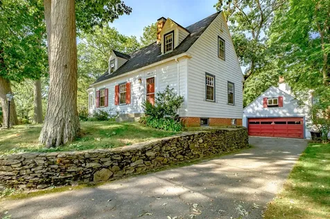 26 Seeley Avenue Portland ME 04103