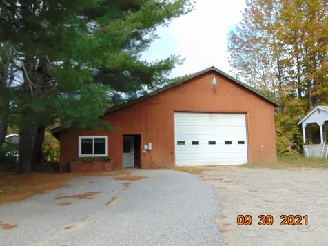 86 River Road Dresden ME 04342