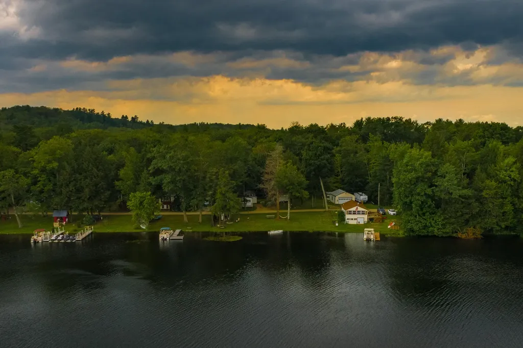 93 Larry Drive Monmouth ME 04259