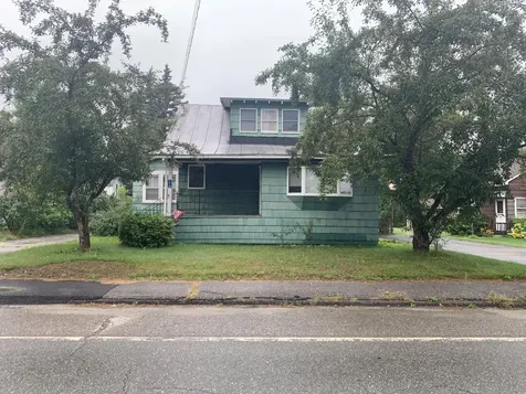 116 Bates Street Millinocket ME 04462