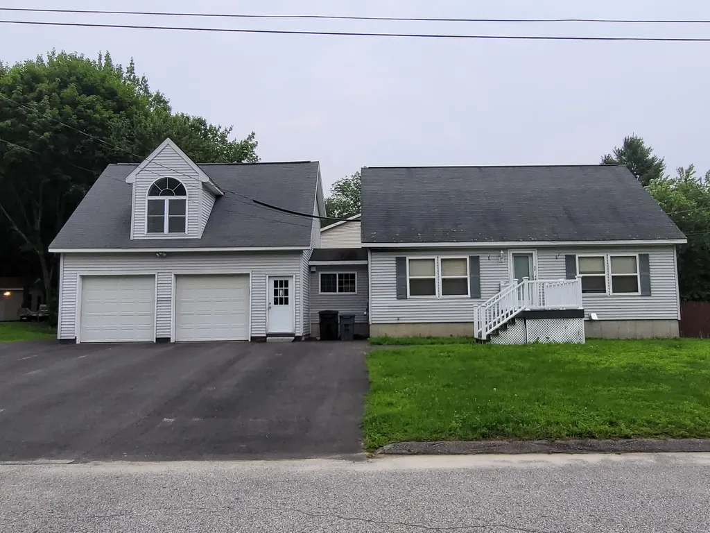 37 Winding Way Lewiston ME 04240
