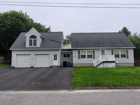 37 Winding Way Lewiston ME 04240