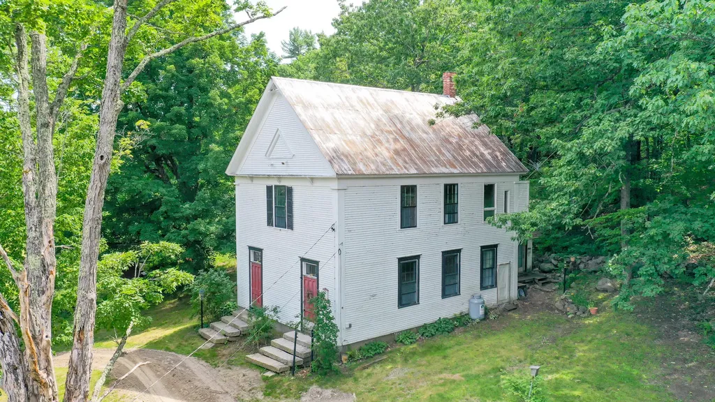 29 Fosterville Road Bridgton ME 04009