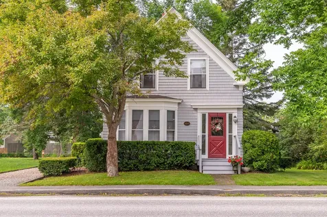 20 Mountain Street Camden ME 04843