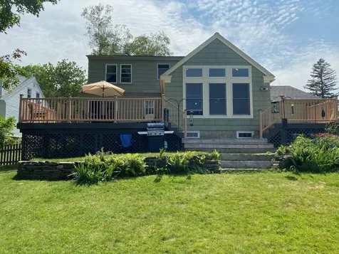 547 Main Street Wayne ME 04284