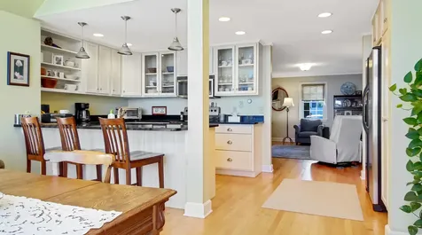 547 Main Street Wayne ME 04284