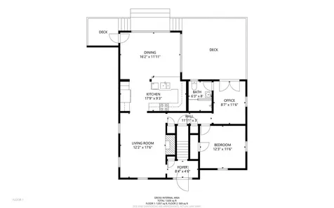 547 Main Street Wayne ME 04284