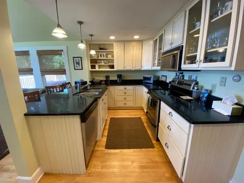 547 Main Street Wayne ME 04284
