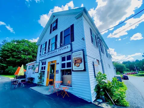 547 Main Street Wayne ME 04284