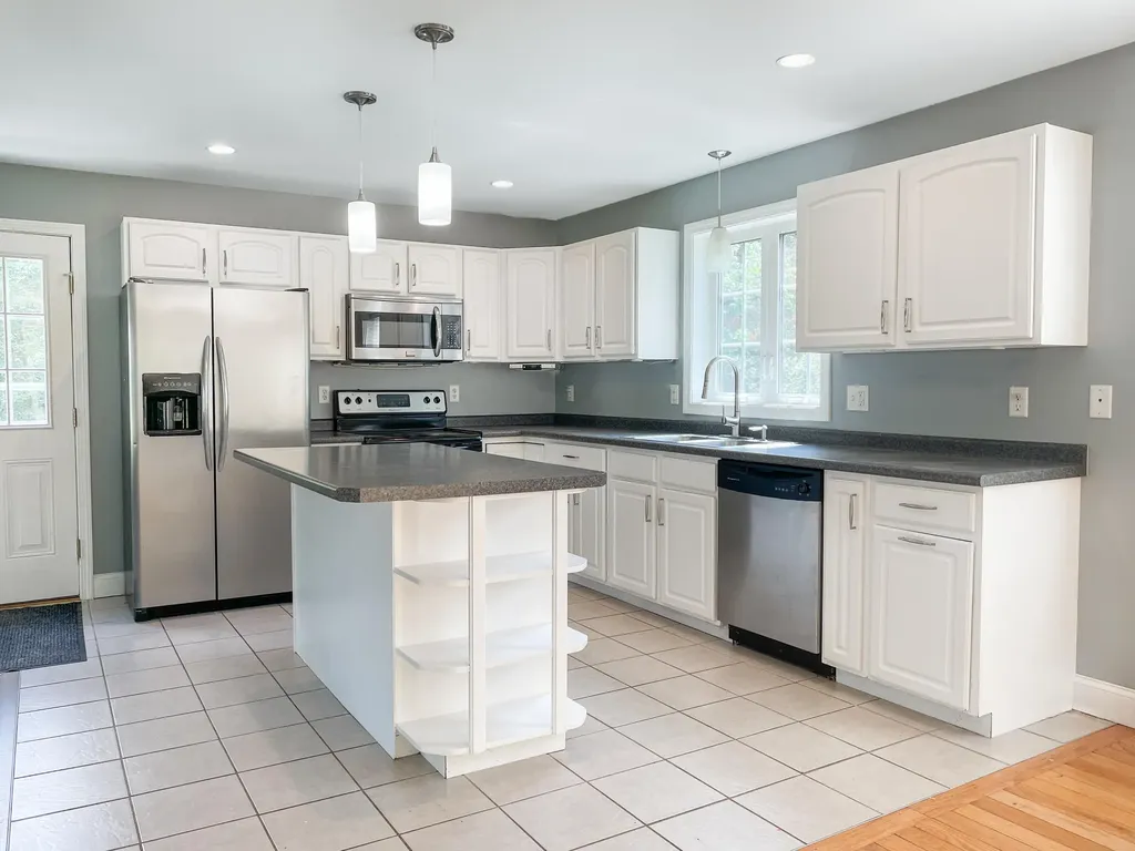 11 Chute Road Windham ME 04062