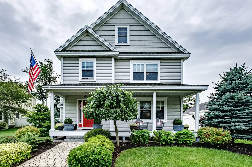 9 Colonel Dow Drive Scarborough ME 04074
