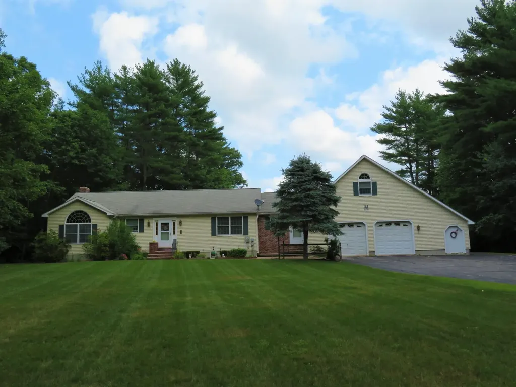 47 William Knight Road Windham ME 04062