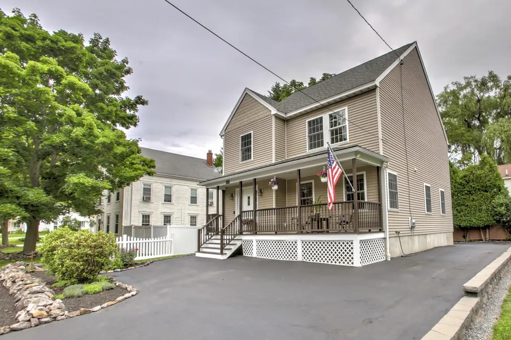 132 Spring Street Westbrook ME 04092