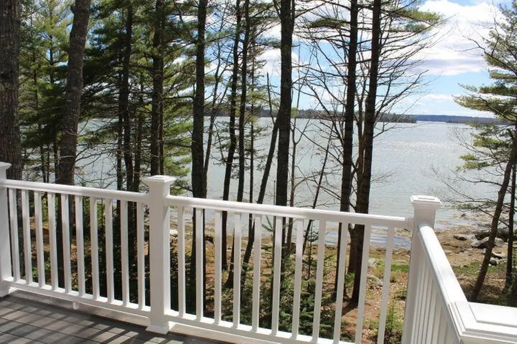 63 Dwelly Point Road Franklin ME 04634