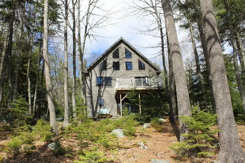 63 Dwelly Point Road Franklin ME 04634