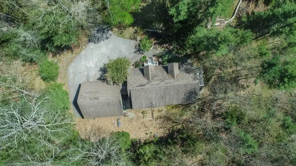 63 Dwelly Point Road Franklin ME 04634