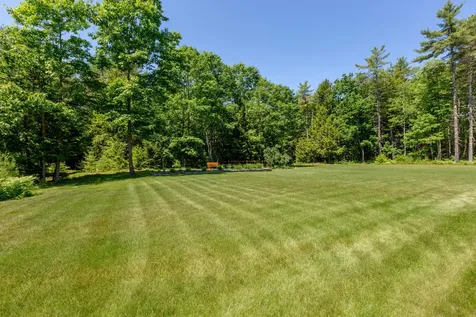 29 Whitney Way Topsham ME 04086