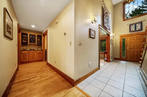 29 Whitney Way Topsham ME 04086