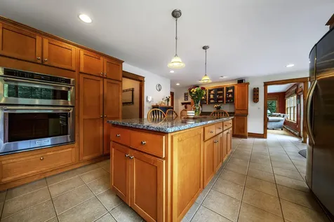 29 Whitney Way Topsham ME 04086