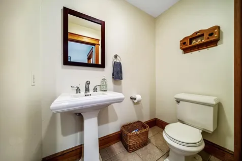 29 Whitney Way Topsham ME 04086