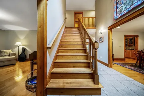 29 Whitney Way Topsham ME 04086