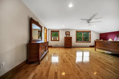 29 Whitney Way Topsham ME 04086