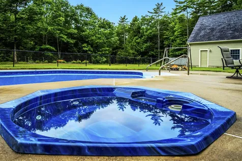 29 Whitney Way Topsham ME 04086