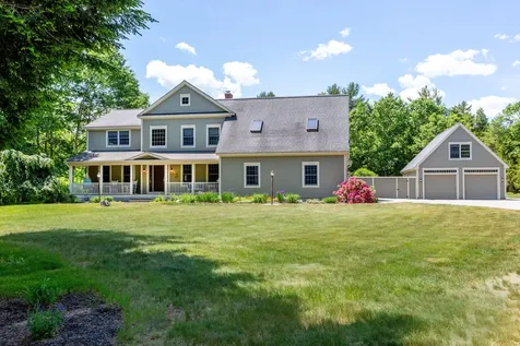 29 Whitney Way Topsham ME 04086